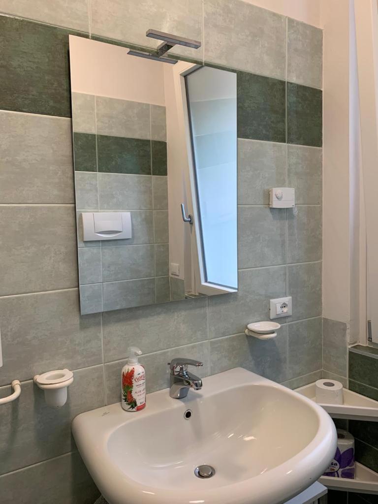 Villa Molino Moniga del Garda Pokój zdjęcie